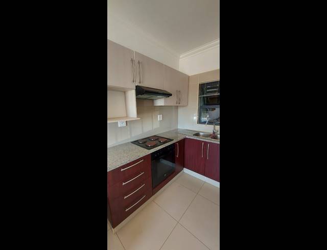 1 BEDROOM APARTMENT FOR SALE IN UMHLANGA RIDGE